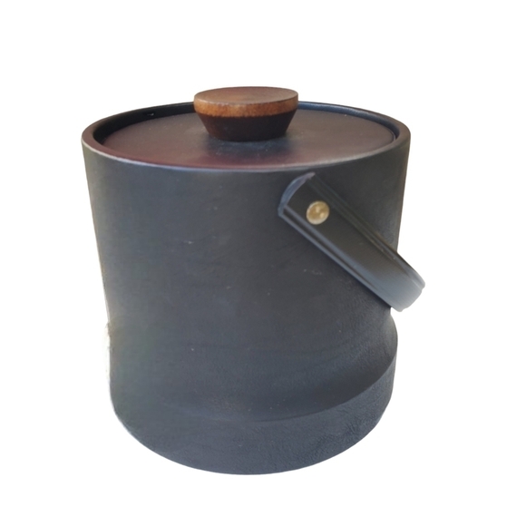Vintage MCM faux leather Ice bucket with Lid and tongs - Picture 10 of 15